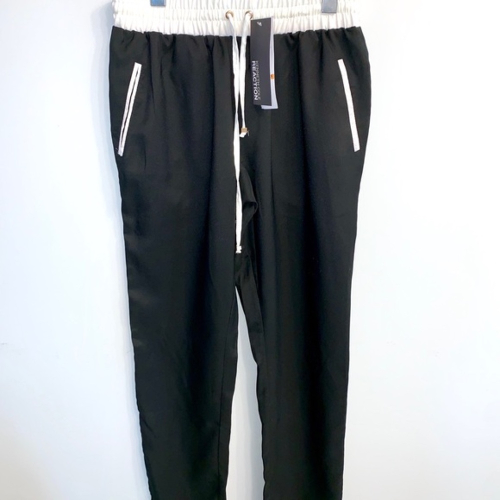 NWT Kenneth Cole Reaction Black and Cream Joggers